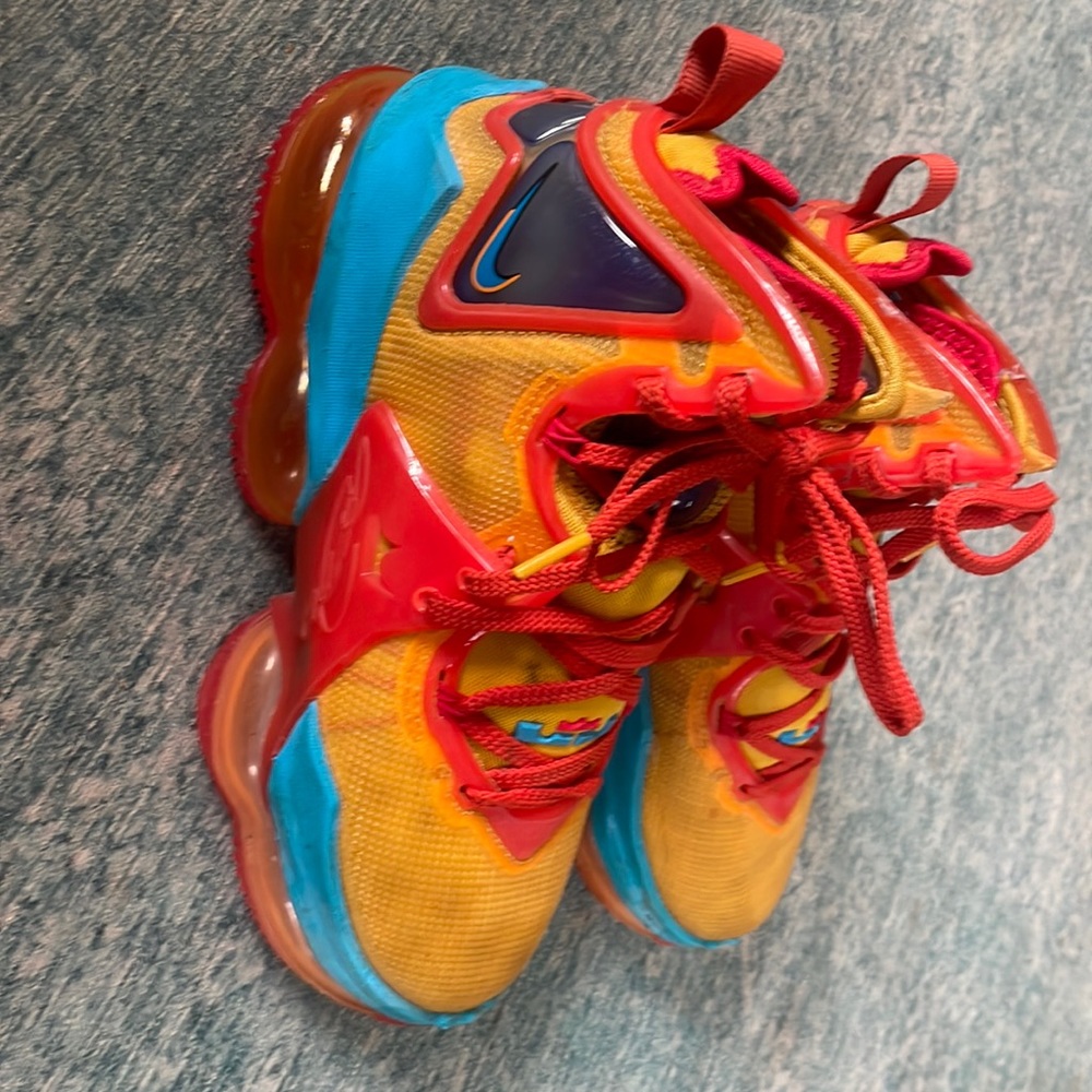 Kids size 4 Lebrons Space Jam Edition.